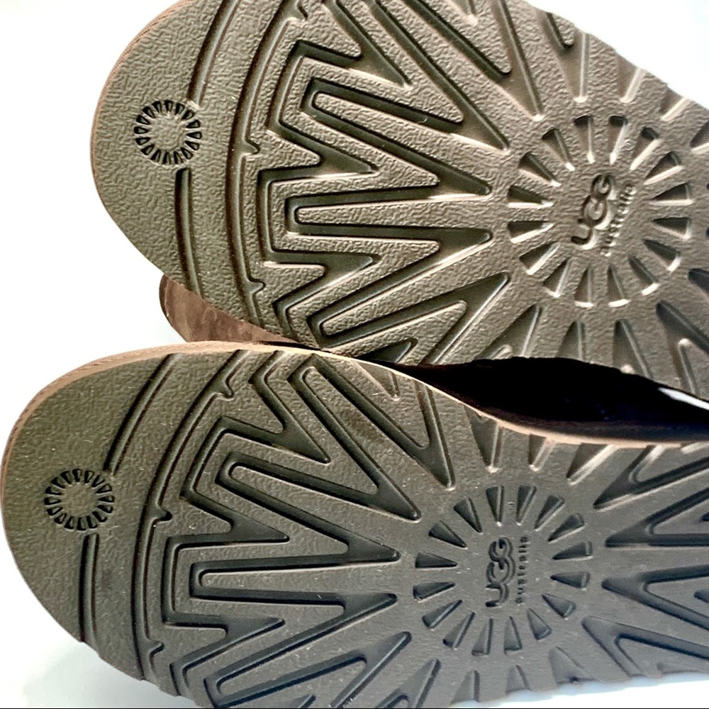 Custom Hand Beaded Classic Tall Uggs - Picture 4 of 5